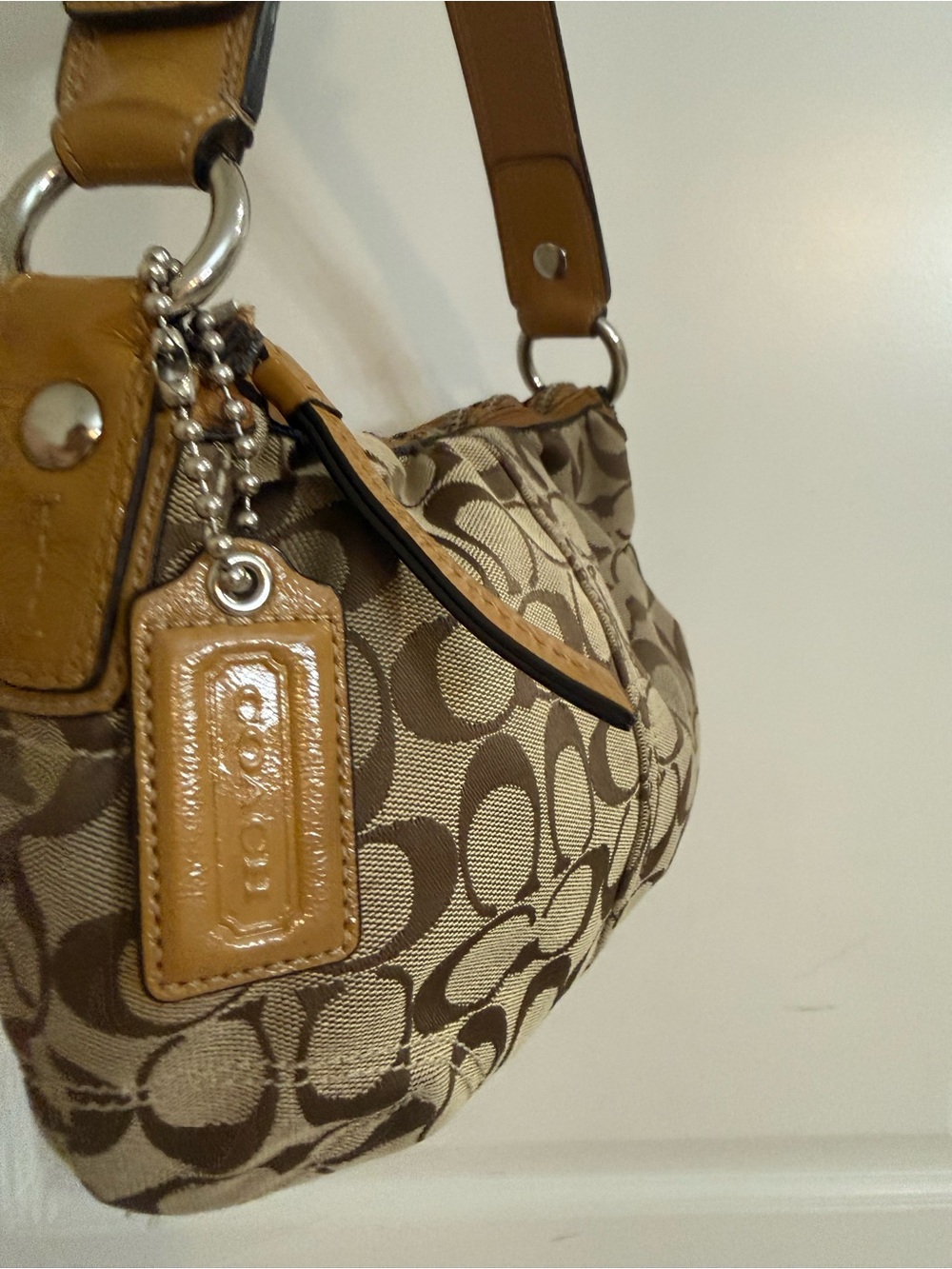 Coach Jacquard Hobo/Soho Signature Canvas Small Shoulder Bag in Khaki/Brass - Picture 4 of 7